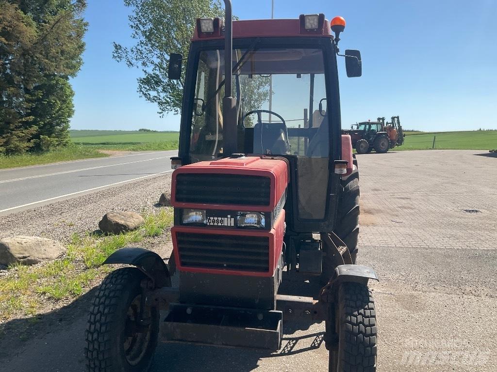Case IH 685 XL Traktoren