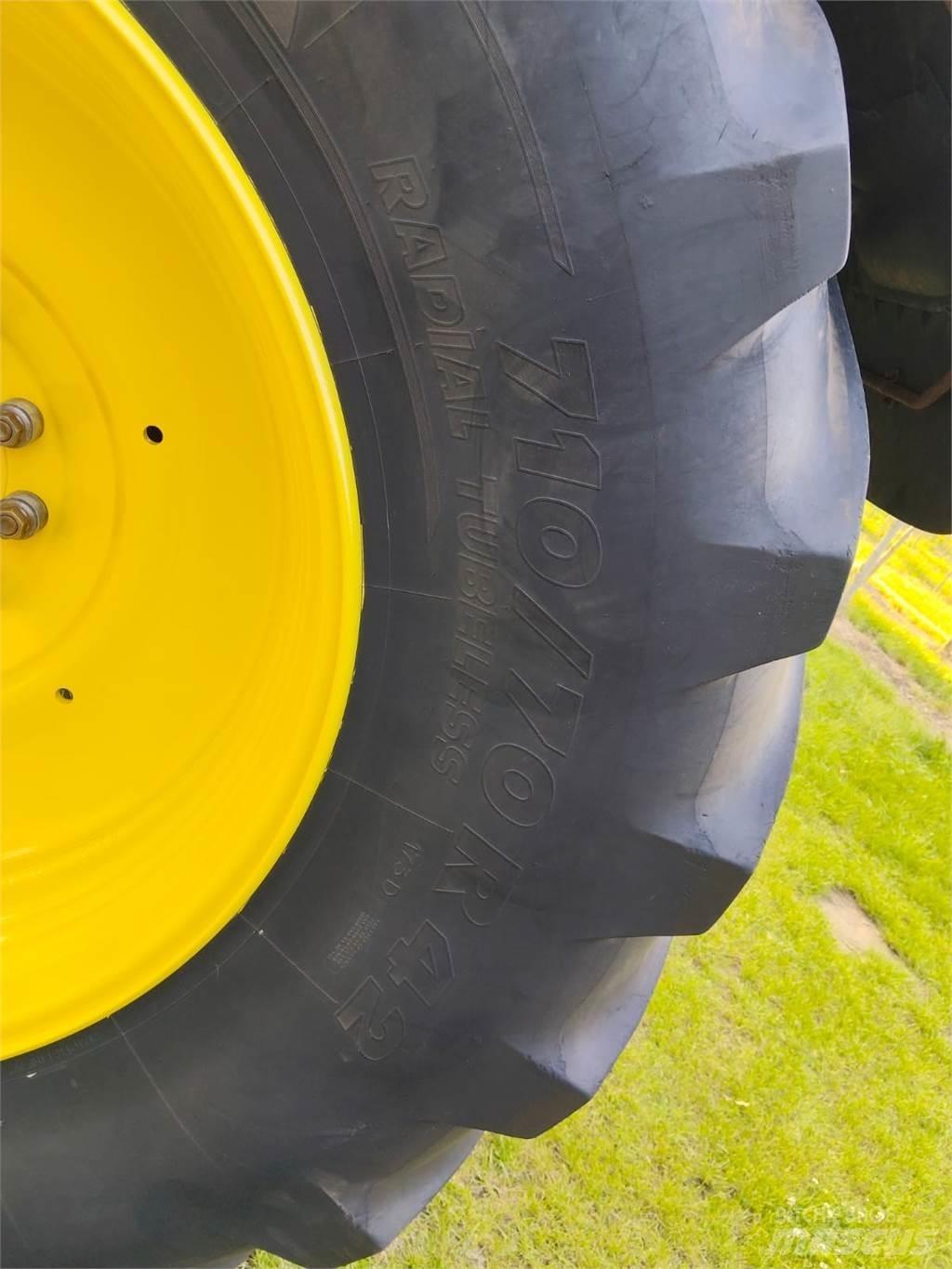John Deere 6195R Traktoren