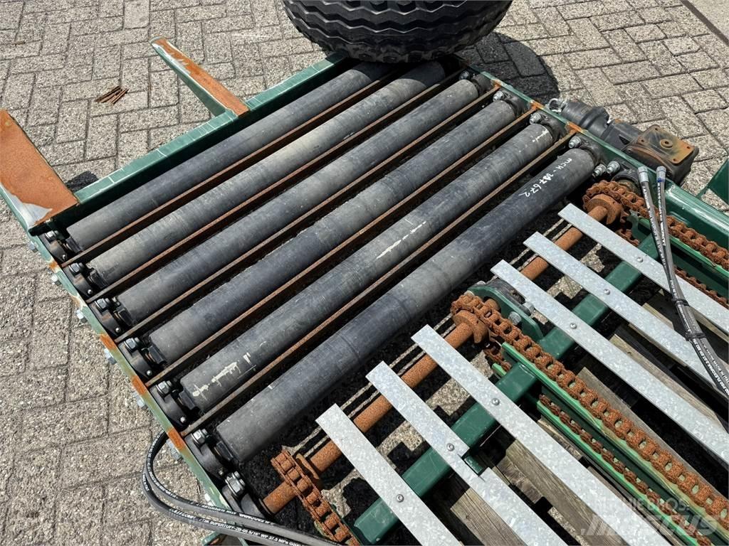  Kistenplateau Kartoffelvollernter