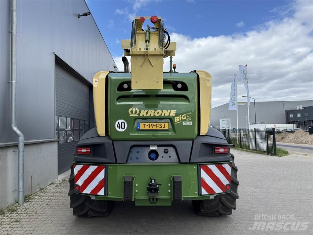 Krone BigX 630 Ballenschredder, -schneider und -wickler