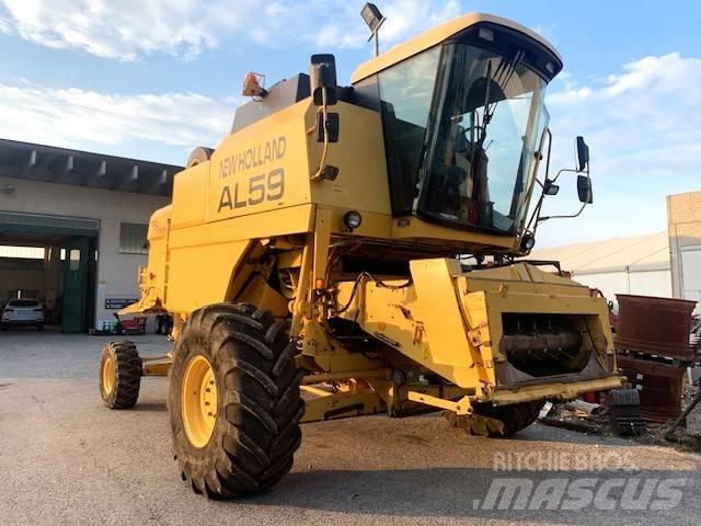 New Holland AL 59 Mähdrescher
