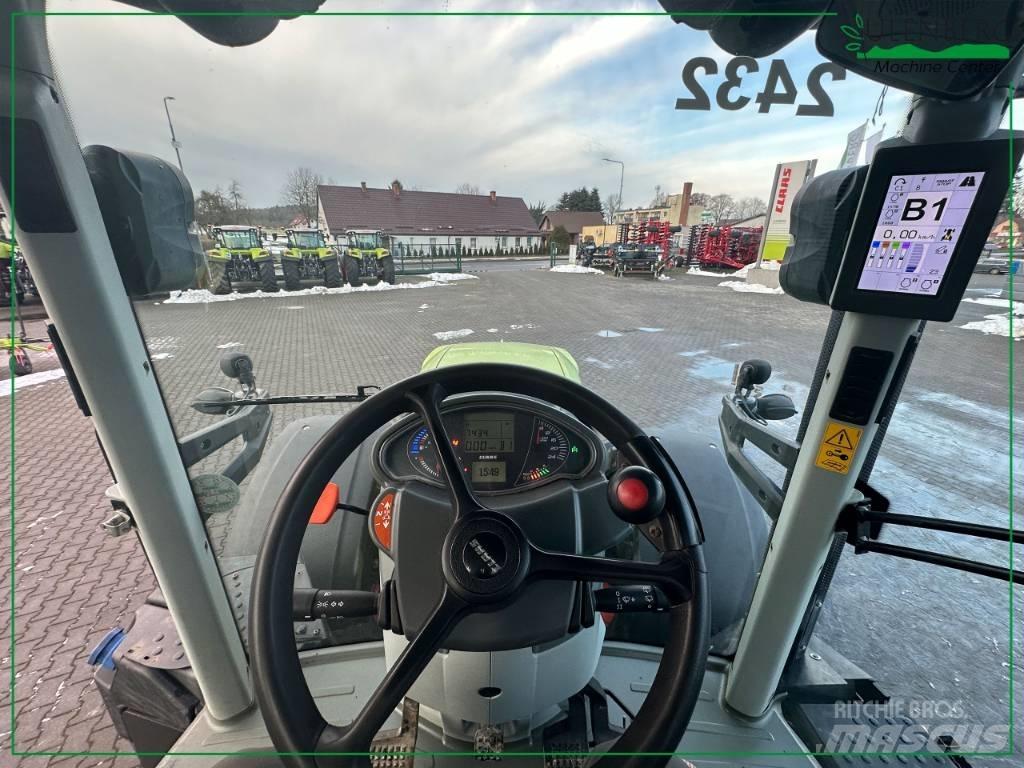 CLAAS Axion 850 Traktoren