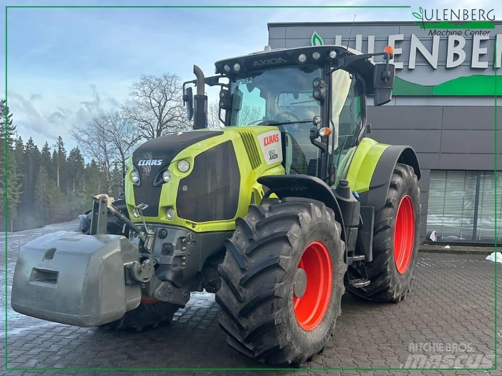 CLAAS Axion 850 Traktoren