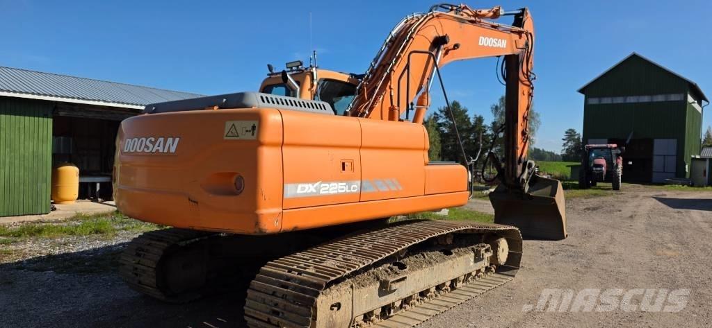 Doosan DX 225 LC Raupenbagger