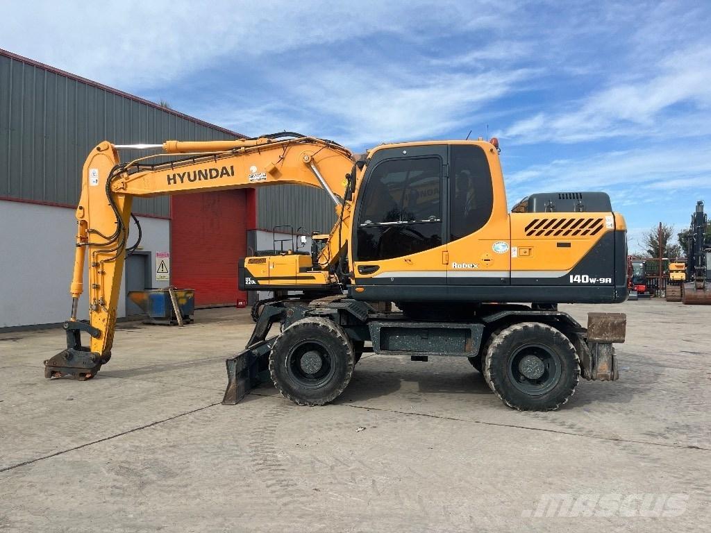 Hyundai 140W-9A Mobilbagger