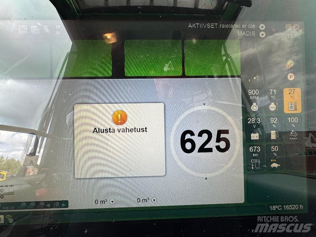 John Deere 1170G Harvester