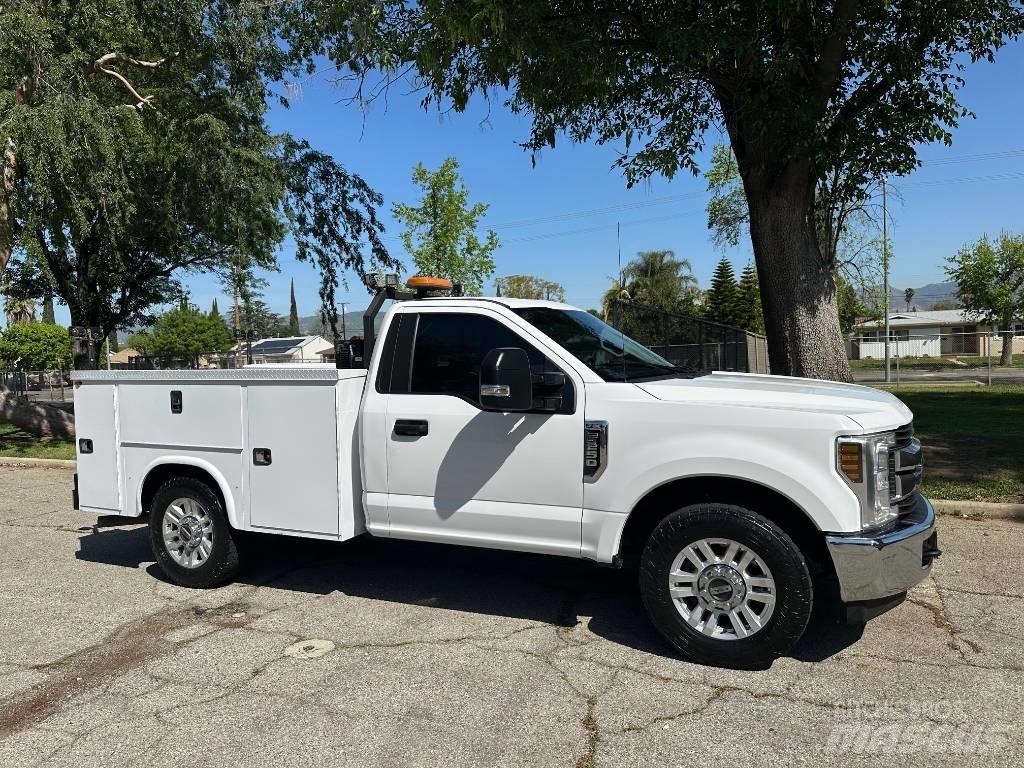 Ford F250 Pickup/Pritschenwagen