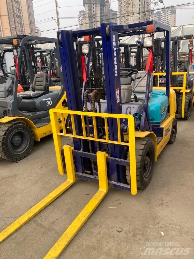 Komatsu FD25 Dieselstapler