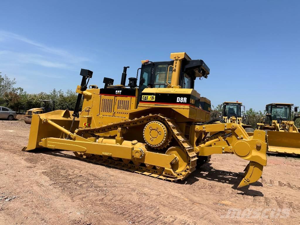CAT D8R Bulldozer