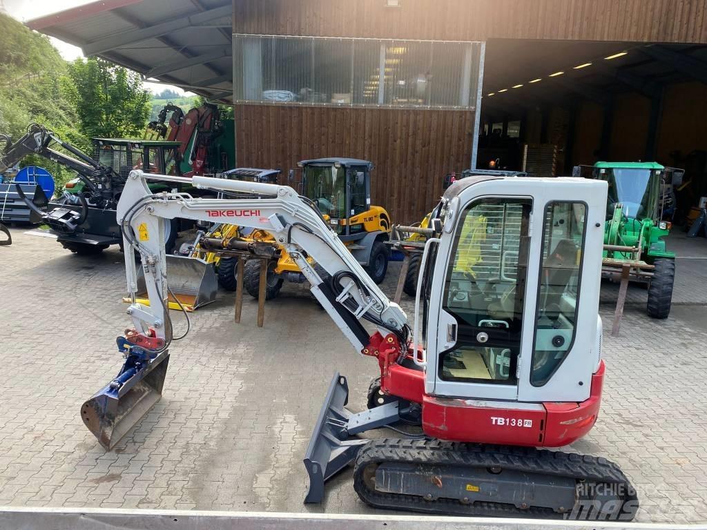 Takeuchi TB 138 FR Minibagger < 7t
