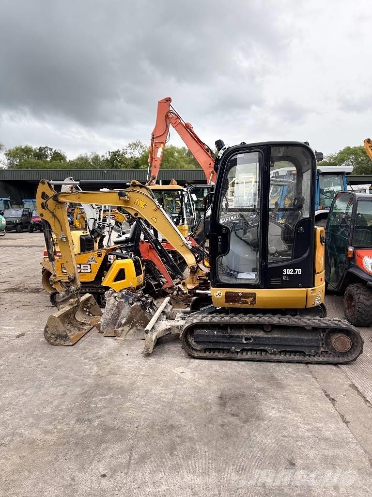 CAT 302.7 D CR Minibagger < 7t