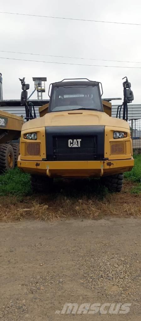 CAT 730 C 2 Dumper - Knickgelenk