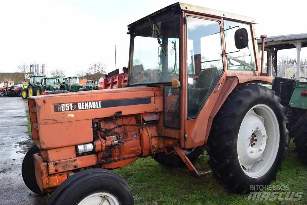 Renault 651 Traktoren