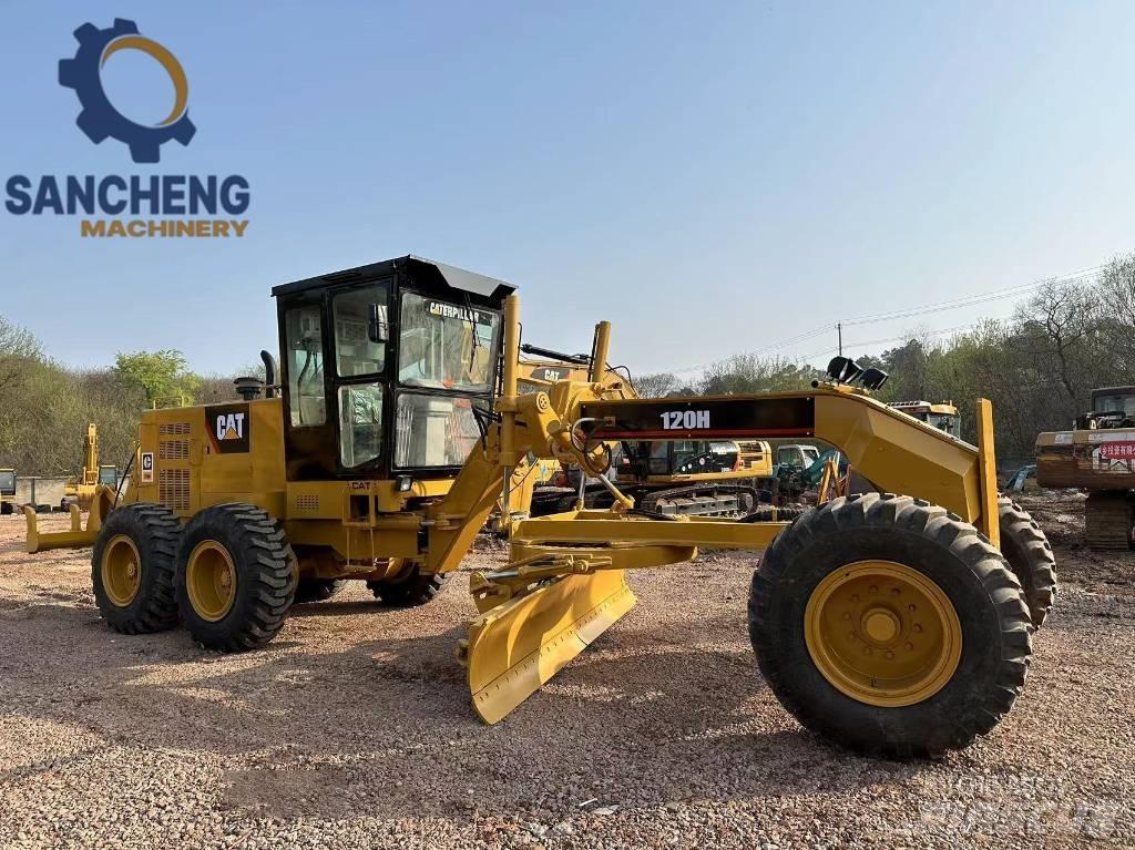 CAT 120H Grader