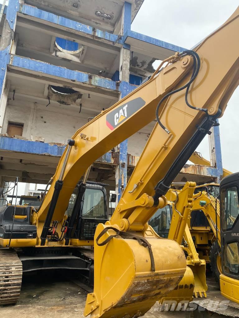 CAT 330 D Raupenbagger