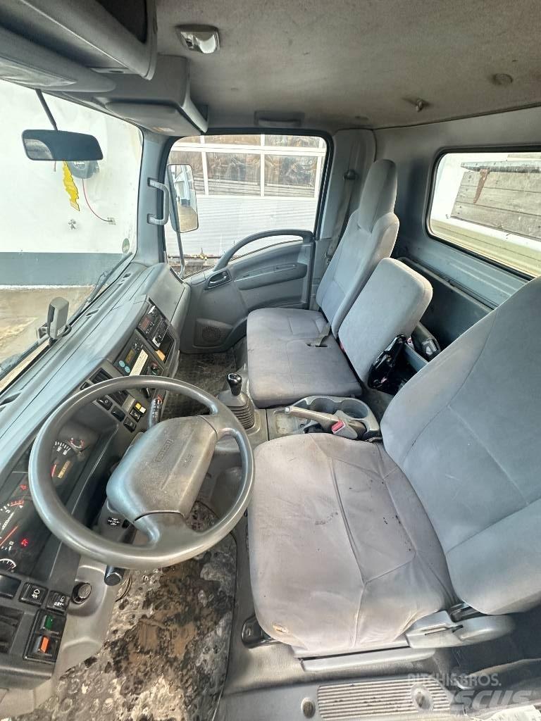 Isuzu N2R 75 D Kipper