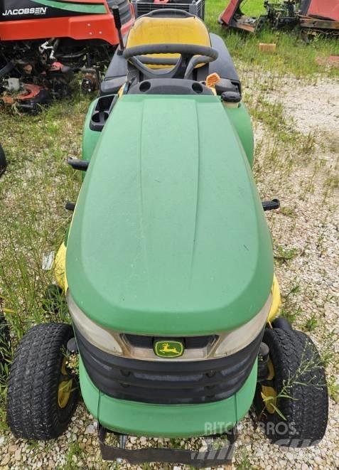 John Deere X 300 R Reitermäher