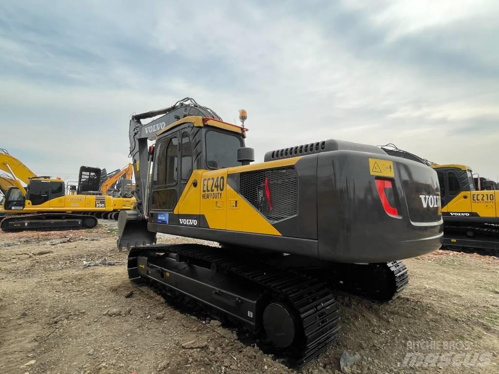 Volvo 240 Raupenbagger