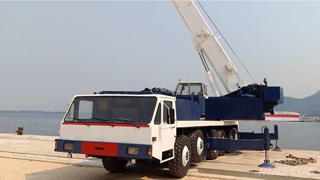 Liebherr LT 1090 All-Terrain-Krane