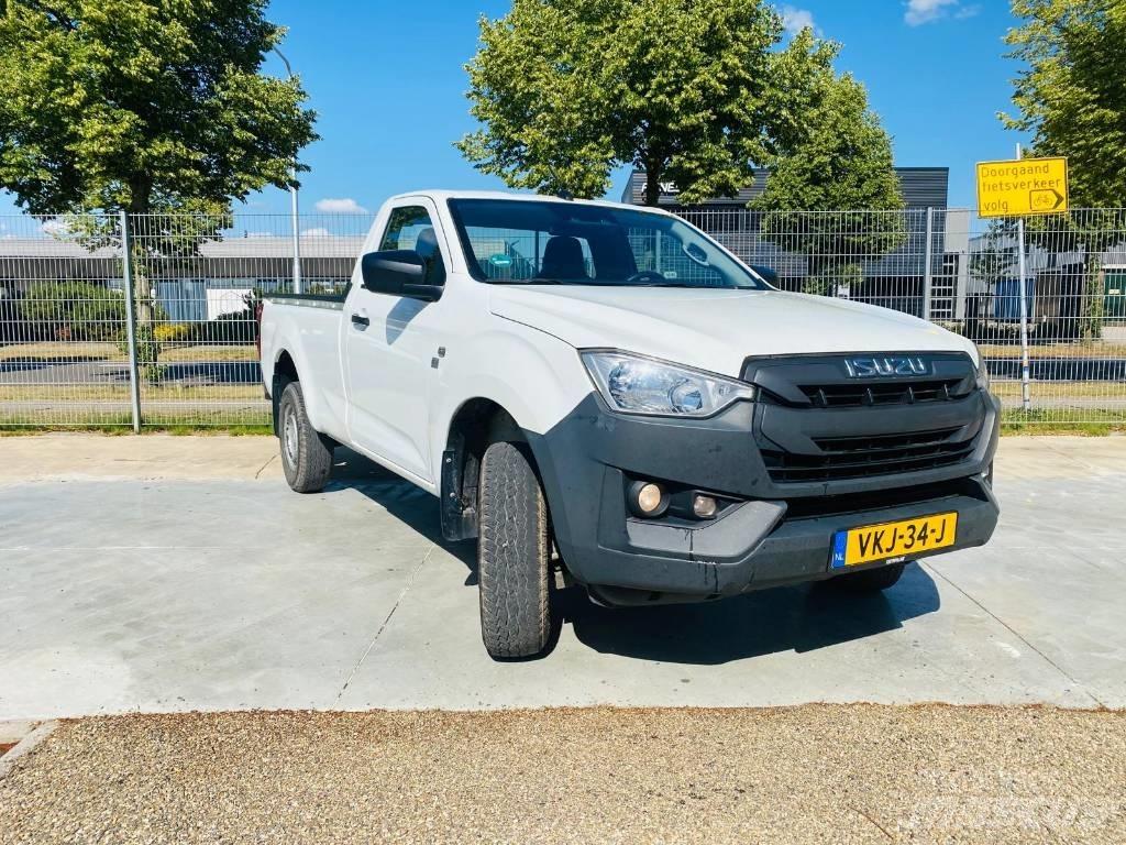 Isuzu D-Max Socage PKWs