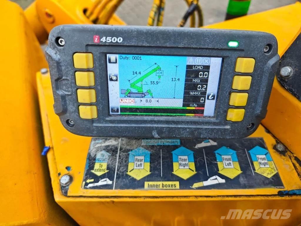 Unic URA 376 C Raupenkrane