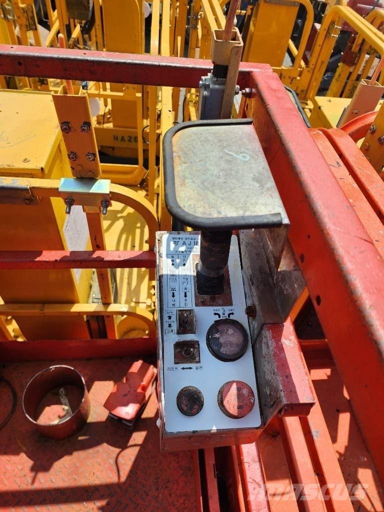 SkyJack SJ 3219 Scheren-Arbeitsbühnen