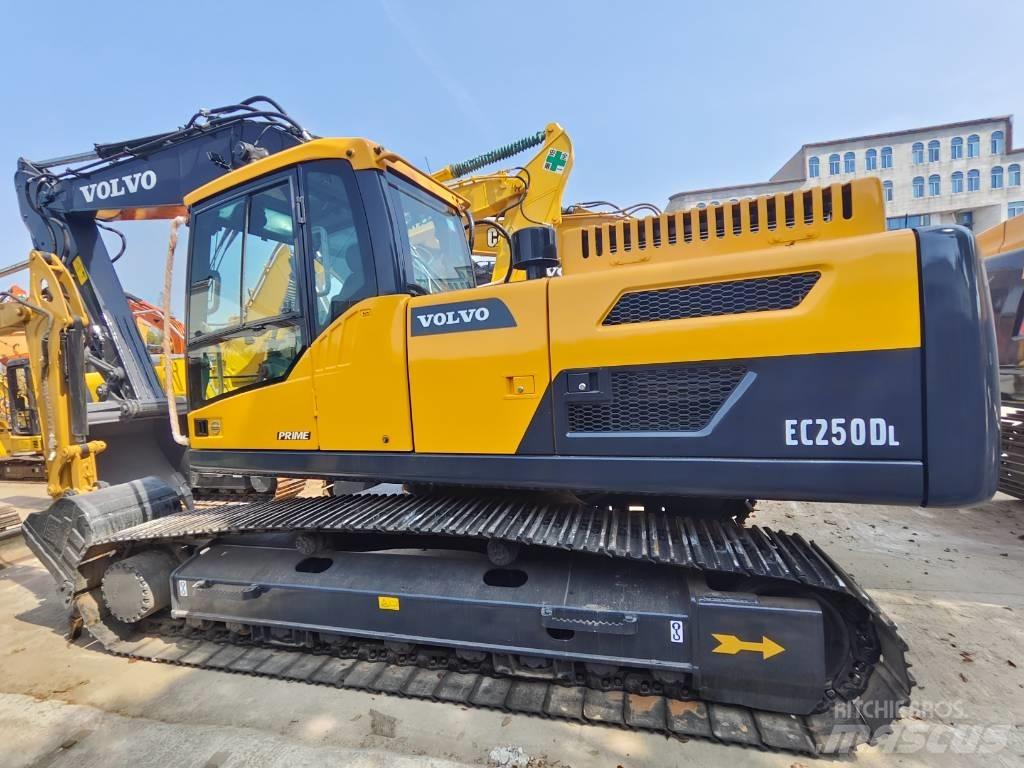 Volvo EC 250 D L Raupenbagger