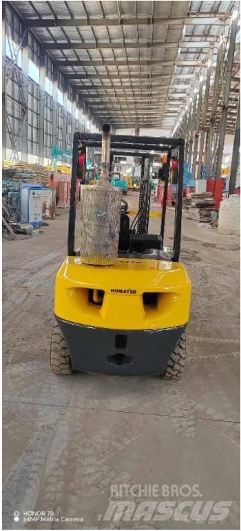 Komatsu FD 30 T-14 Dieselstapler
