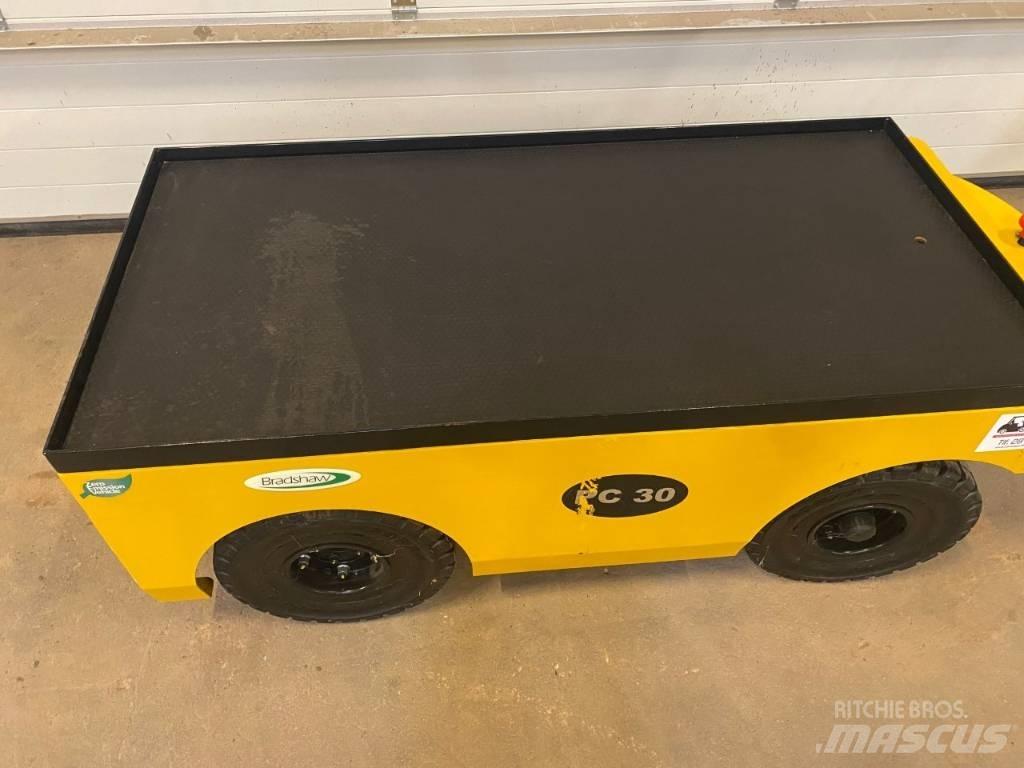Bradshaw PC30 Schlepper