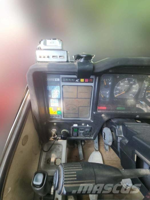 Kato MR 100 Autokrane