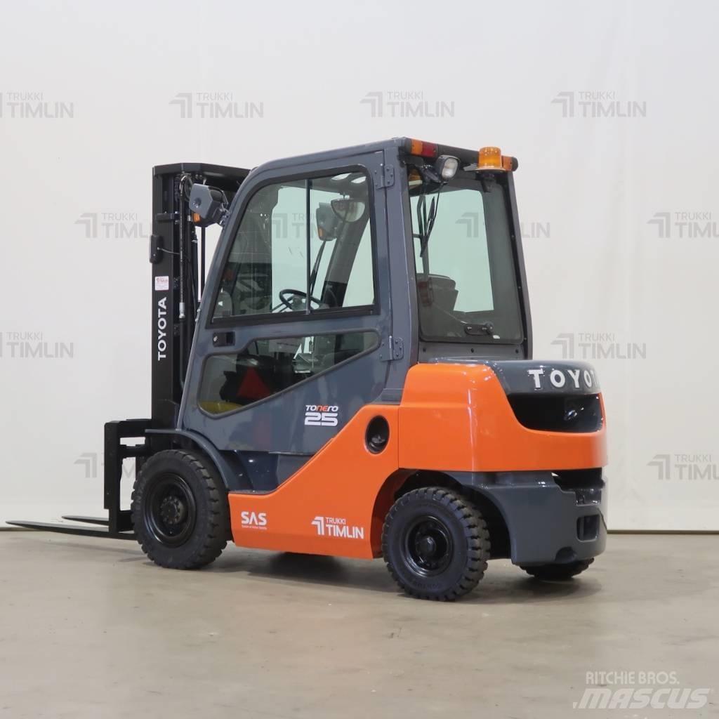 Toyota 52-8FDF25 Dieselstapler