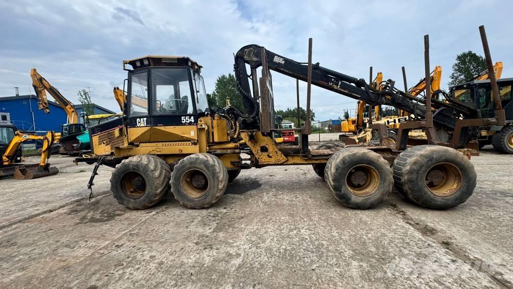CAT 554 Forwarder