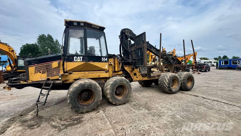 CAT 554 Forwarder