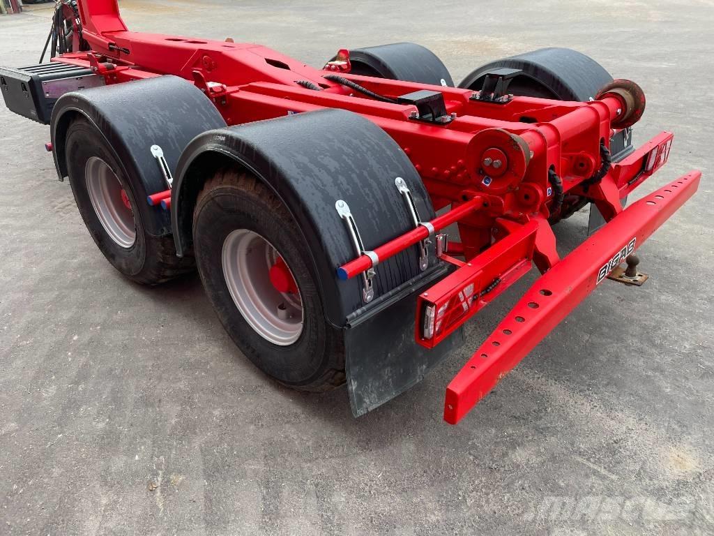 Bigab B 12 Anhänger mit Hakenlift