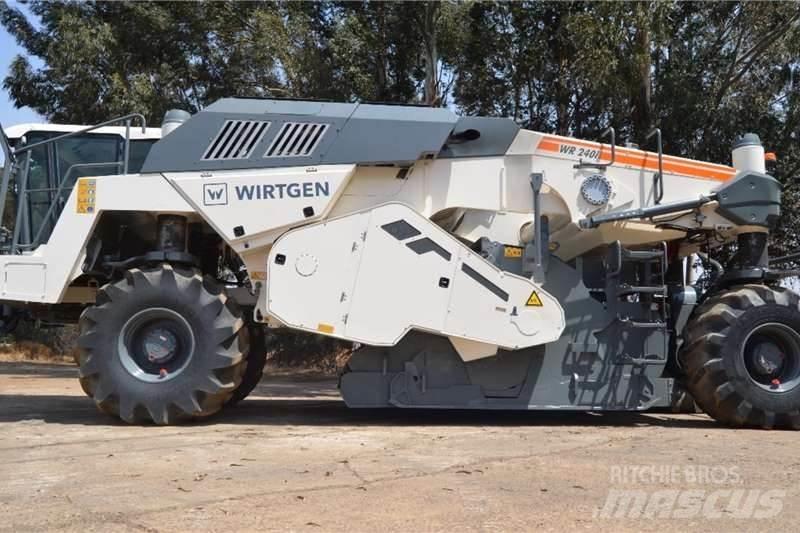 Wirtgen W240 Andere Fahrzeuge