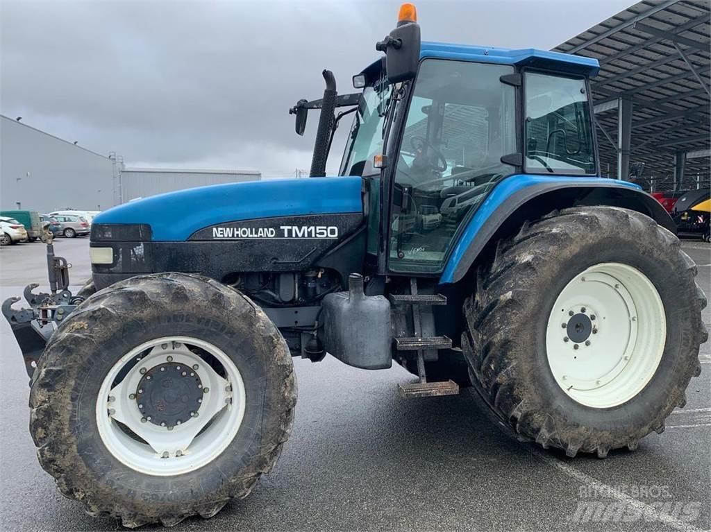 New Holland TM150 Traktoren