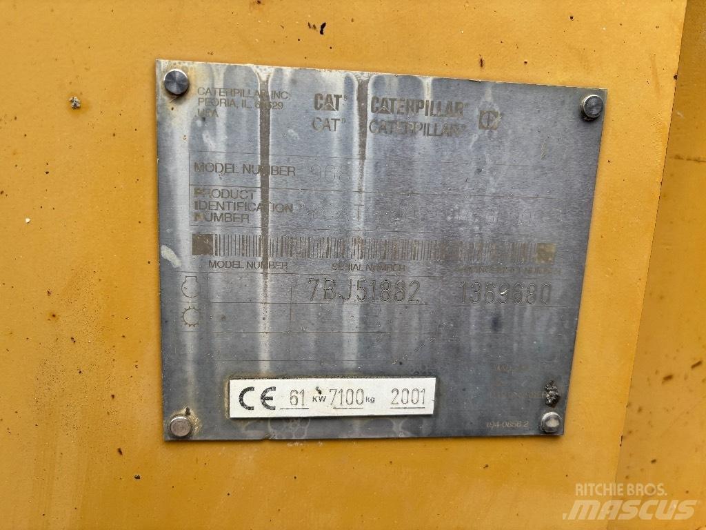 CAT 908 Radlader