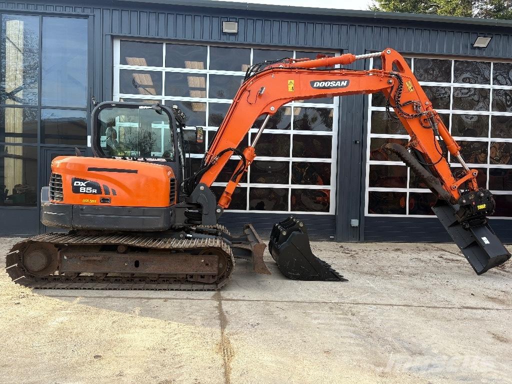 Doosan DX 85 R Midibagger  7t - 12t