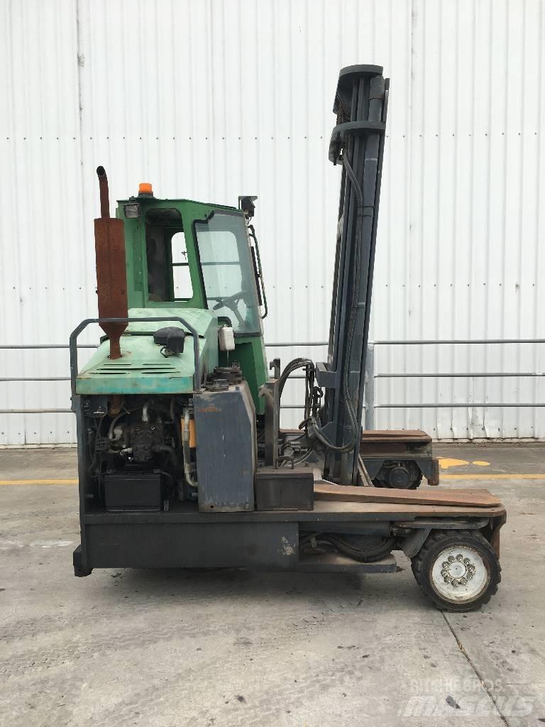 Combilift C 4000 Seitenstapler