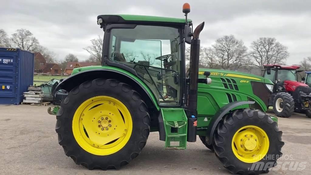 John Deere 6115 R Traktoren