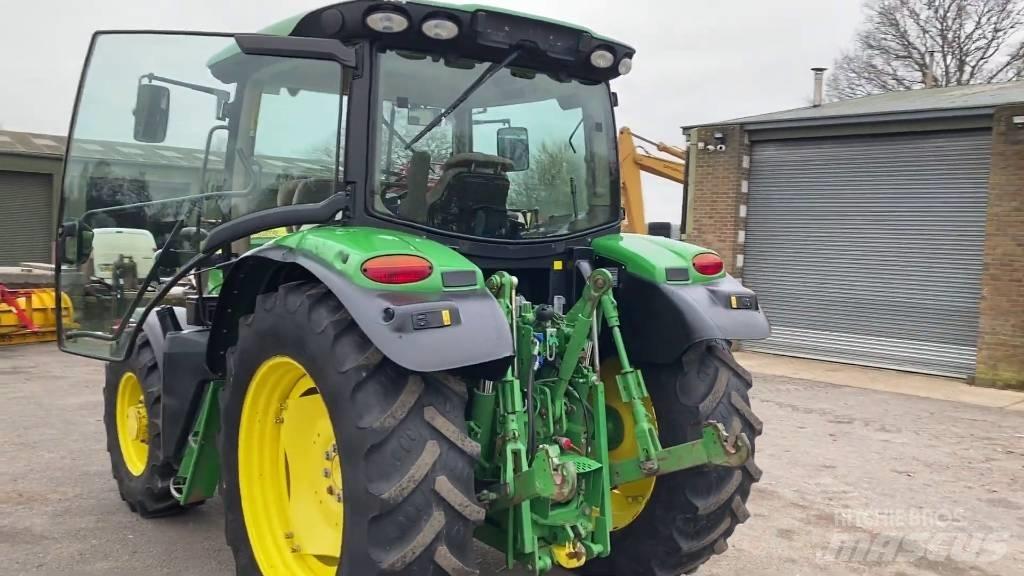 John Deere 6115 R Traktoren