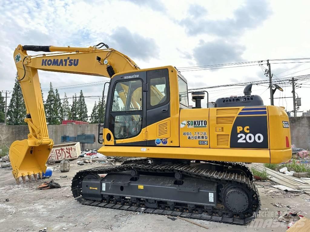 Komatsu PC 200-8 Raupenbagger
