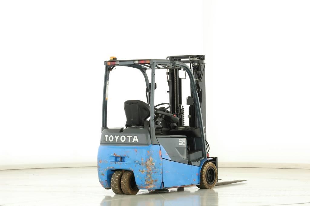 Toyota 8 FBET 20 Elektrostapler