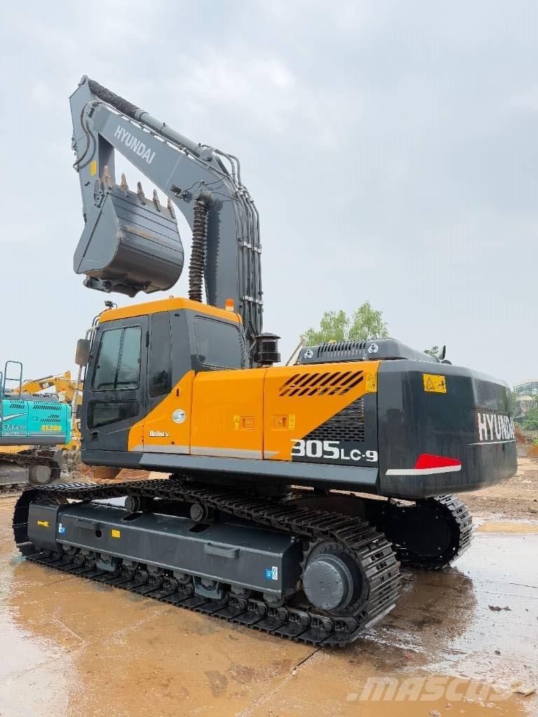 Hyundai 305-9T Raupenbagger