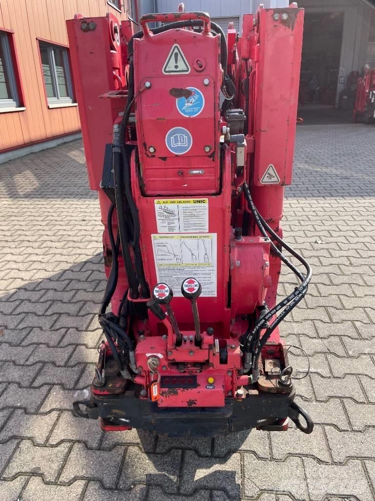 Unic URW 295 Raupenkrane