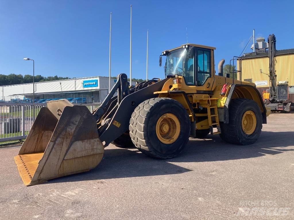 Volvo L 220 F Radlader