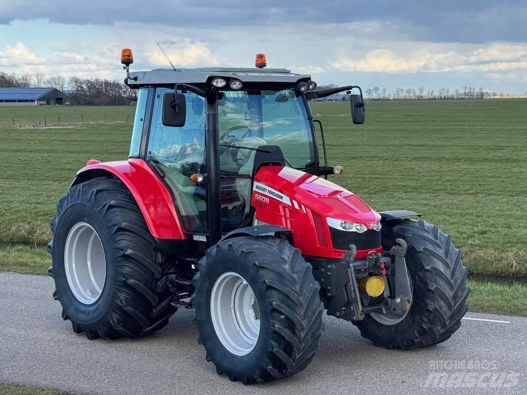 Massey Ferguson 5609 Traktoren