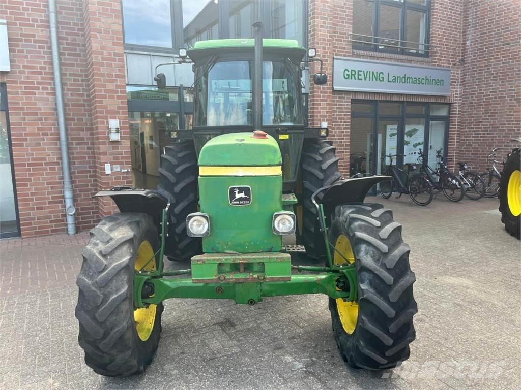 John Deere 3040 Traktoren