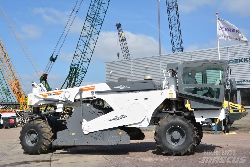 Wirtgen WR2000 Asphalt-Recycler