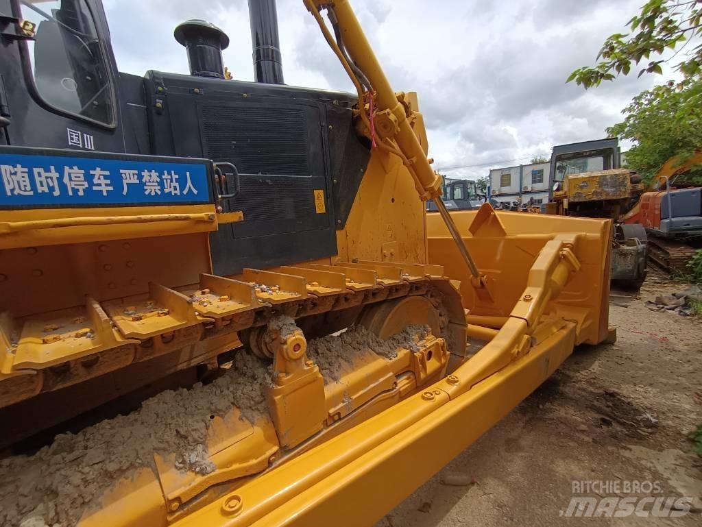 Shantui SD 32 Bulldozer